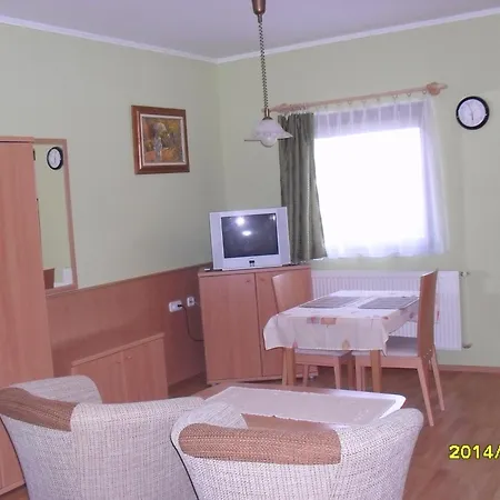 Apartment Andor *